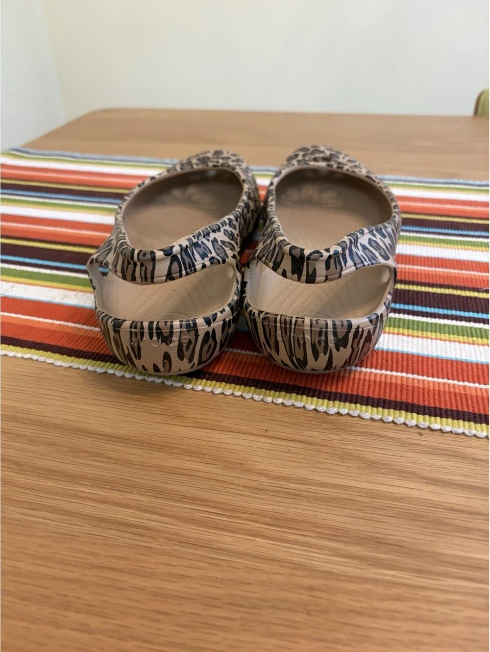 Crocs Kadee Ballet Flats Womens 9 Tan Leopard Cheetah Animal Print Slip On
